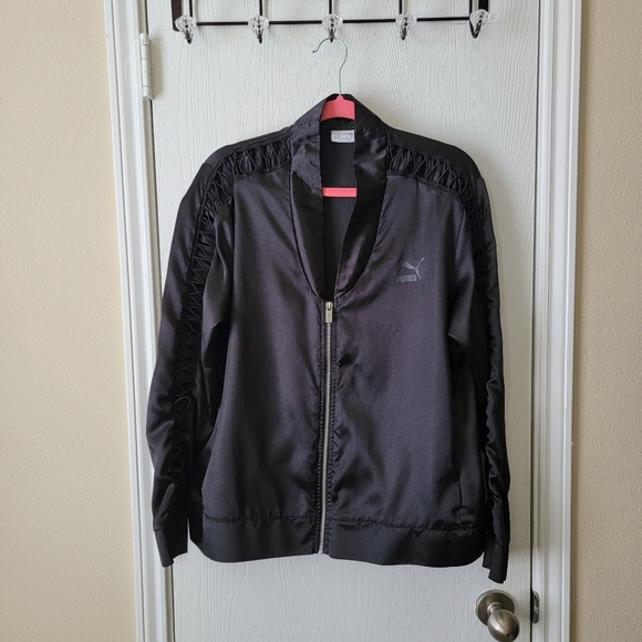 Puma Satin Bomber Lightweight Jacket - Picture 1 of 8